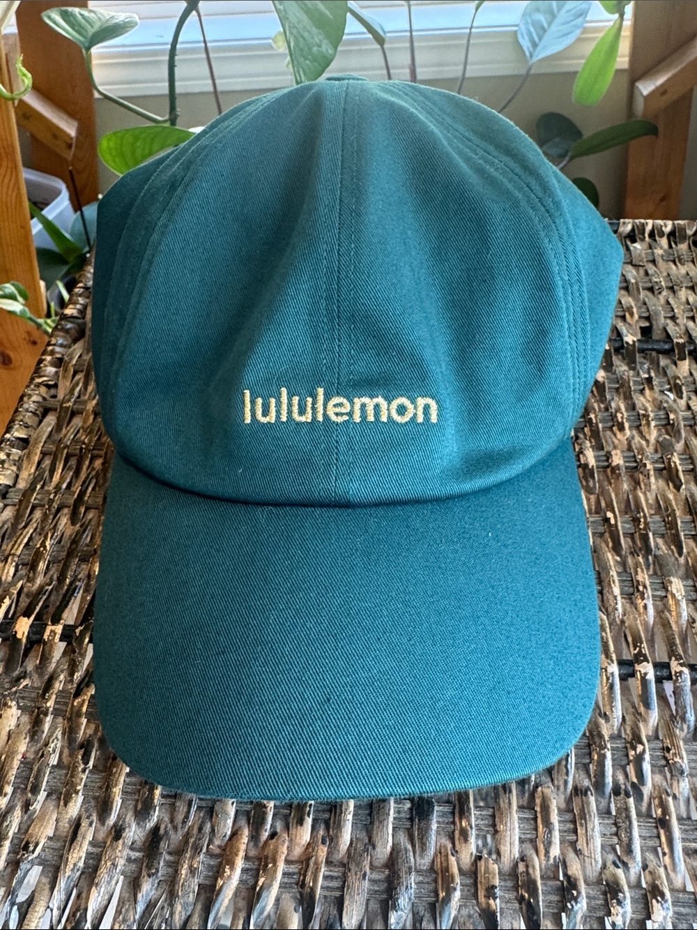 lululemon Baller Hat Adjustable strap storm teal/gold O/S